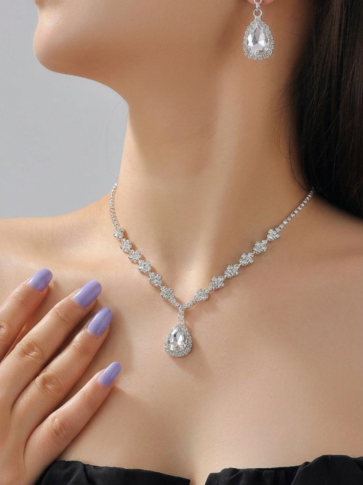Silver Tone Diamond Necklace and Earring set for girls and women
