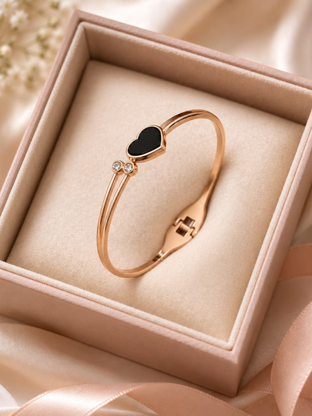 Heart Shape Gold-Plated Adjustable Black Heart Crystal Bracelet for Women
