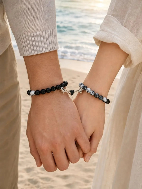 Black and white Heart Magnet Bracelet