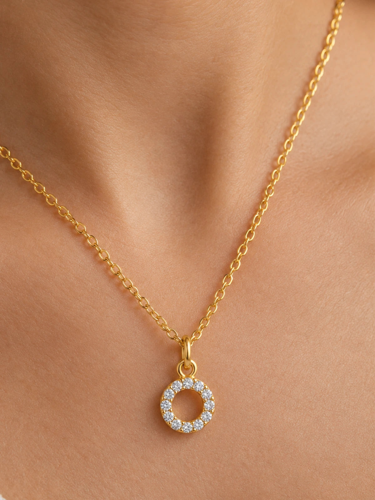 Minimalist gold circle necklace