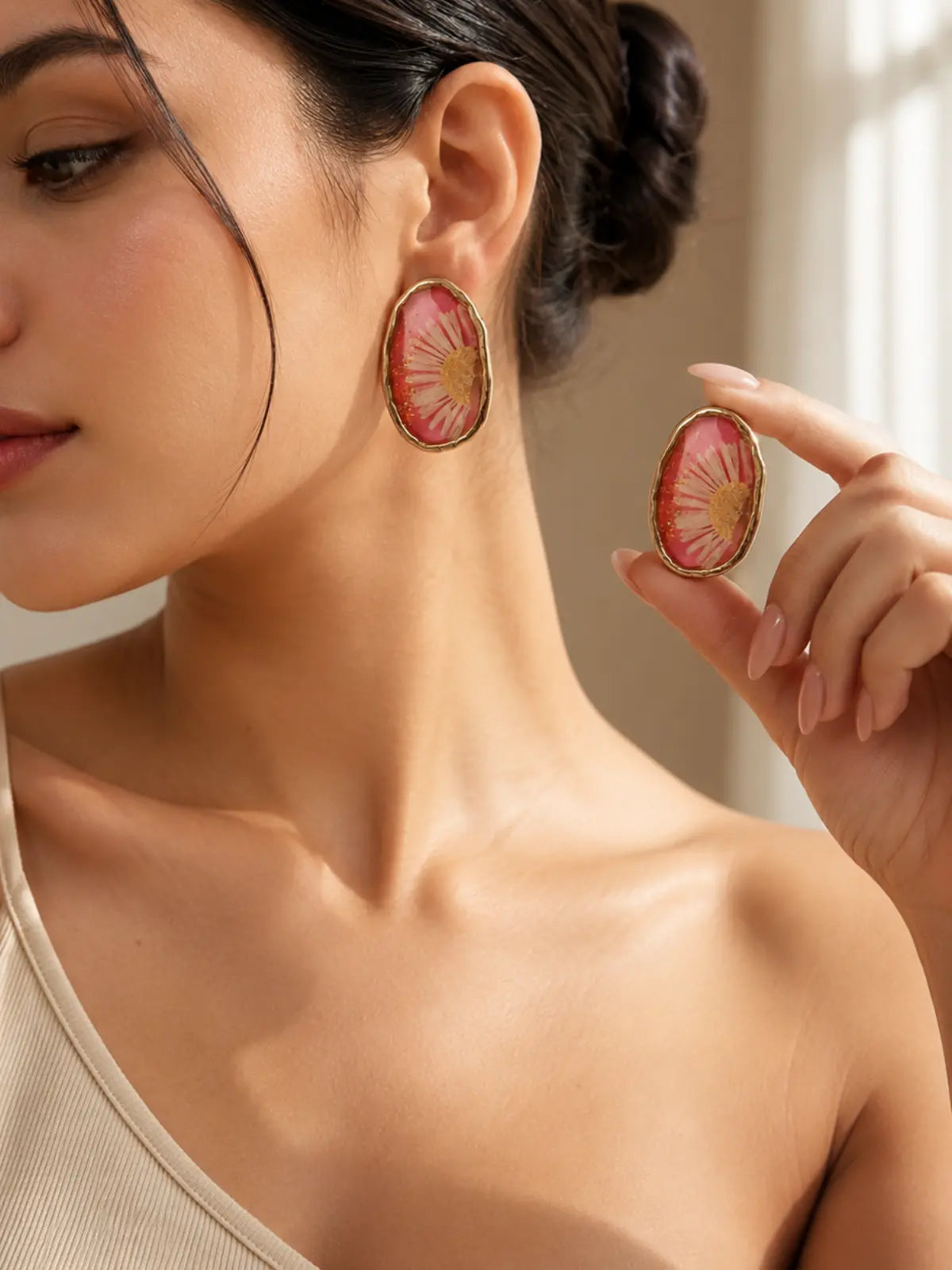 Real pressed daisy earrings in pink resin