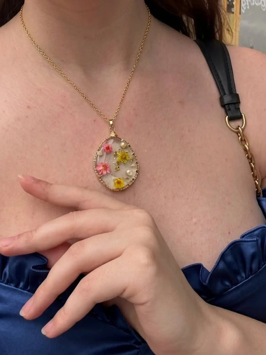 Flower Necklace